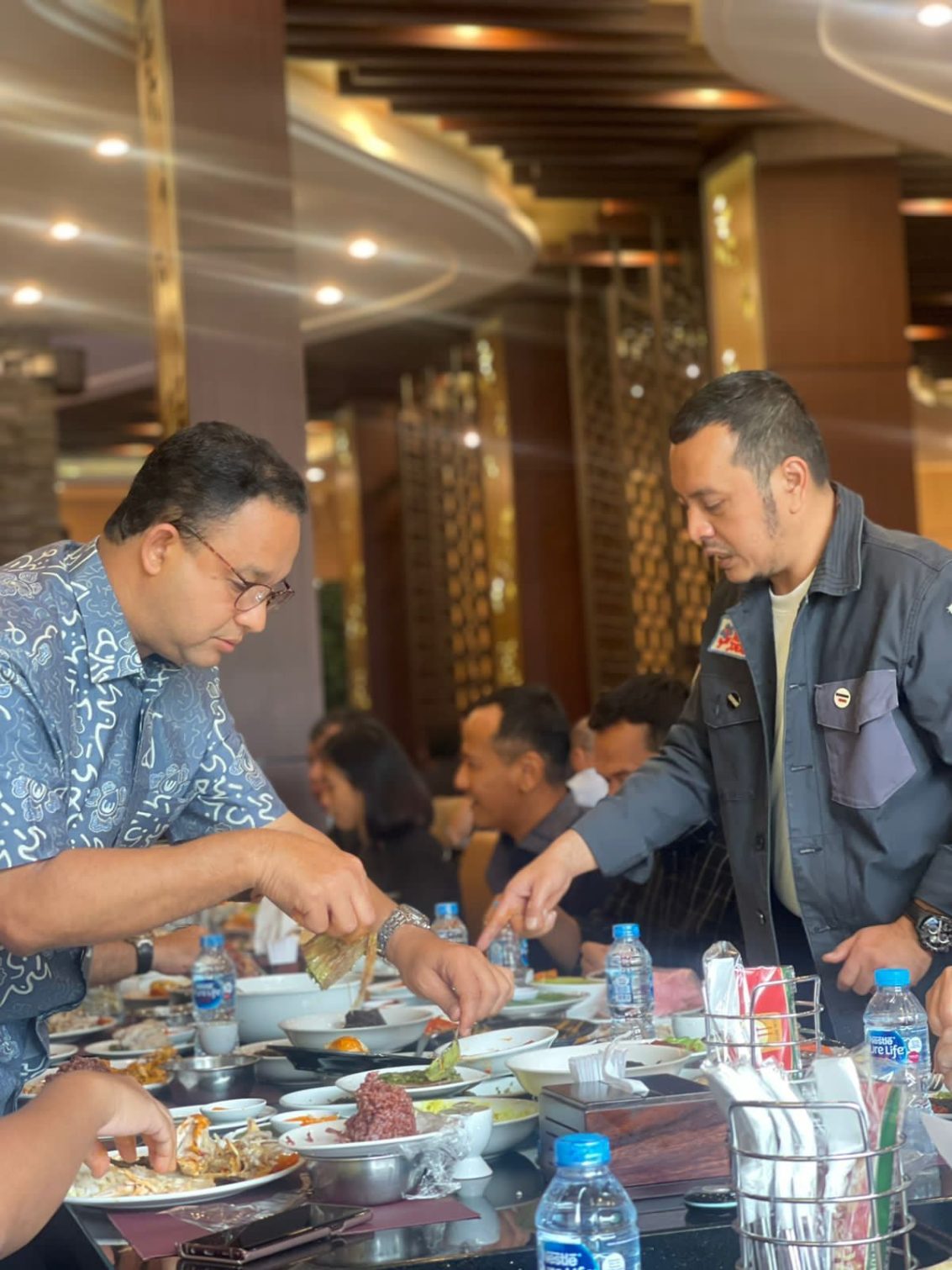 Tim Kecil 'Koalisi Perubahan' akan Bertemu Lagi di Rumah Makan Coto Makassar